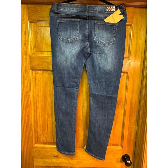 Machine Nouvelle Mode Straight Leg Jeans with embroidered floral SIZE 5 NEW - Picture 3 of 6